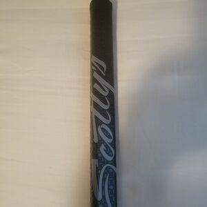 Scotty Cameron Black and Blue Golf Grip